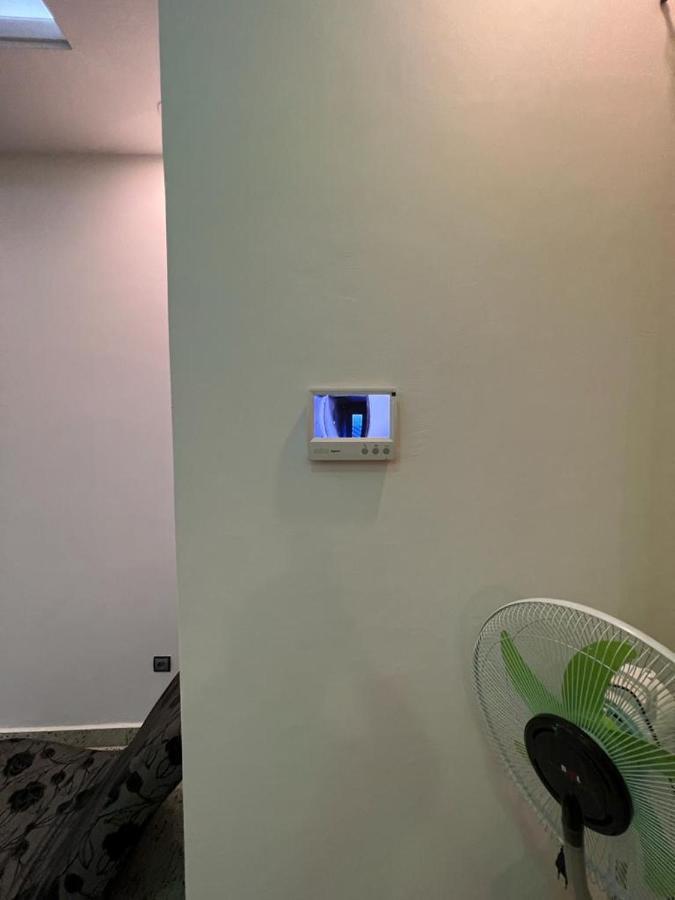 Smb-Gn Residence Lambandji - Electricite Et Wifi H24 Conakry Luaran gambar