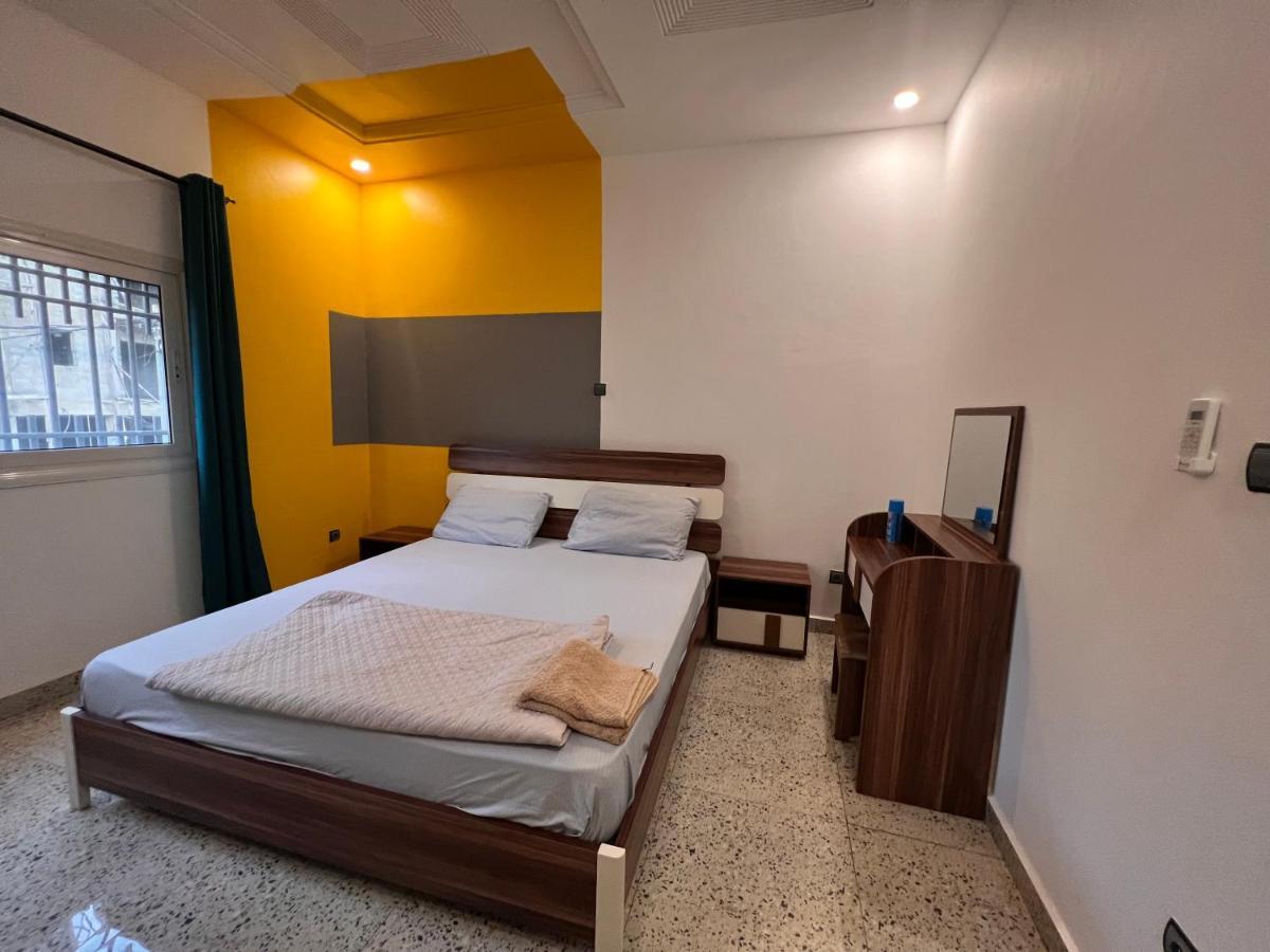 Smb-Gn Residence Lambandji - Electricite Et Wifi H24 Conakry Luaran gambar